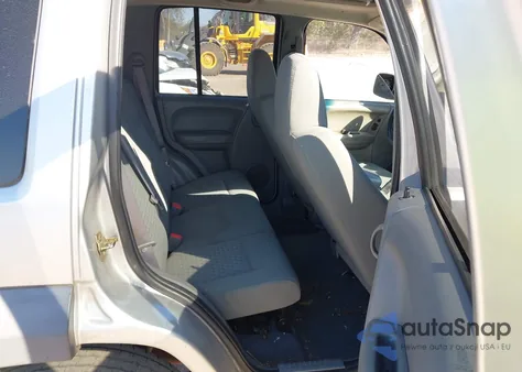 2007 Jeep Liberty Sport z USA, uszkodzony, nr VIN 1J8GL48K77W577546